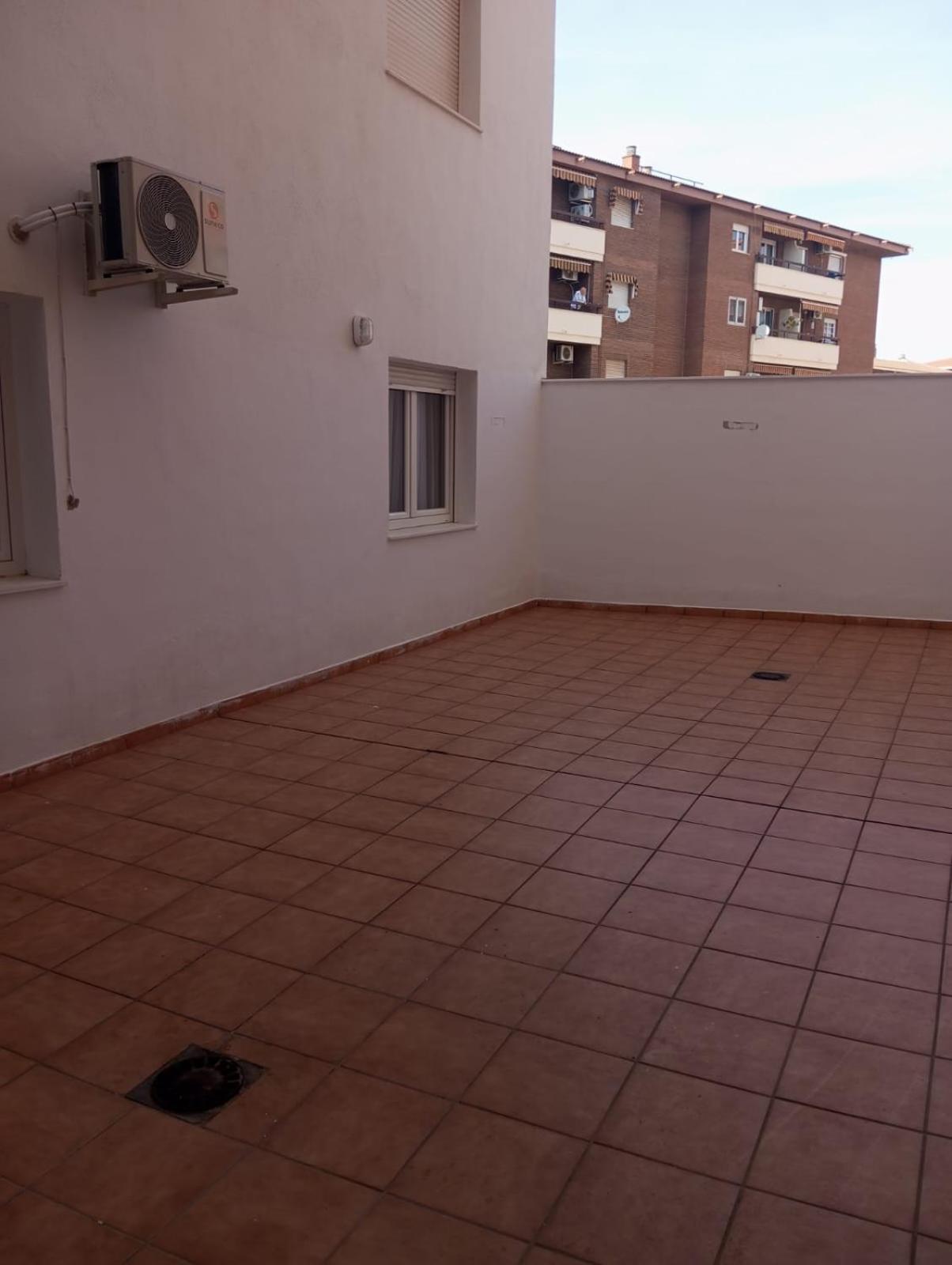 Apartamento Plaza Ayuntamiento 3 Habitaciones Con Parking Linares  Exterior photo